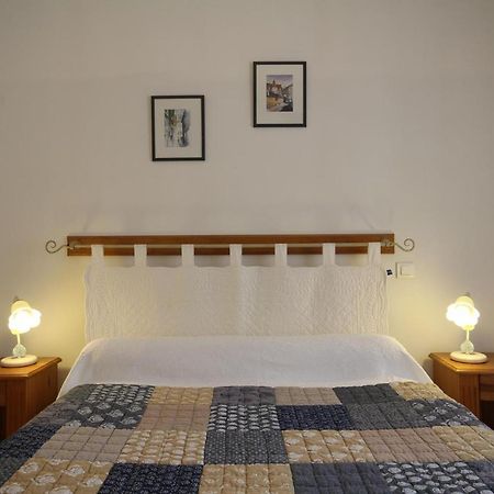 Logis De L'Orme Bed and Breakfast La Rochepot Exteriör bild