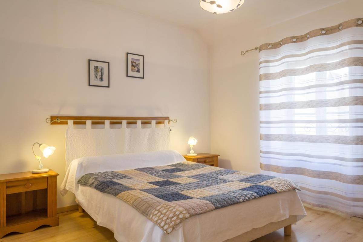 Logis De L'Orme Bed and Breakfast La Rochepot Exteriör bild